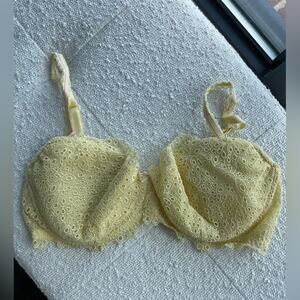 Victoria’s Secret Yellow Lace Bra Size 36DD